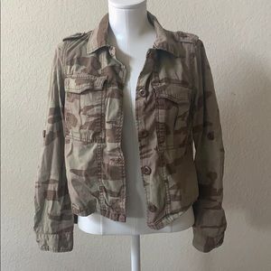 Tan Camo Cargo Lightweight Jacket